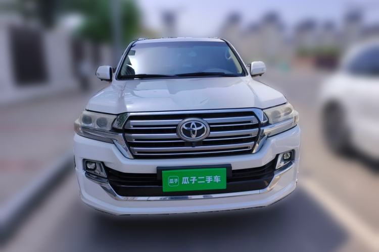 Used Toyota Land Cruiser  Front