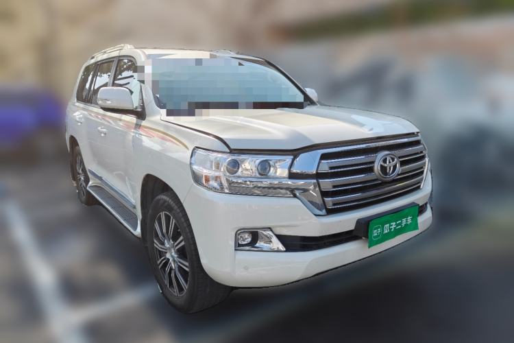 Used Toyota Land Cruiser  Front Right 45 Deg