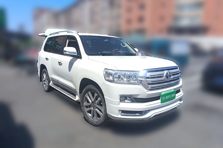 Used Toyota Land Cruiser 2016 4.0L Automatic Transmission Middle East Version Front Right 45 Deg