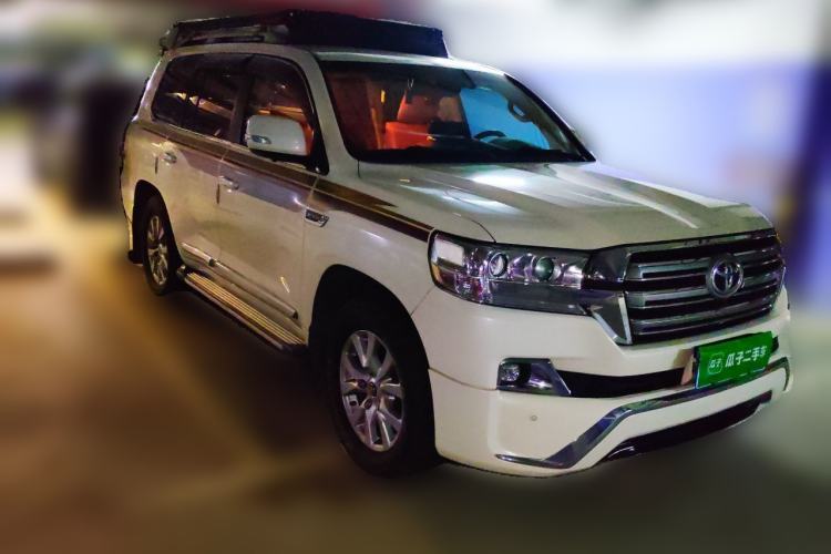 Used Toyota Land Cruiser 2016 4.0L Automatic GX-R Front Right 45 Deg