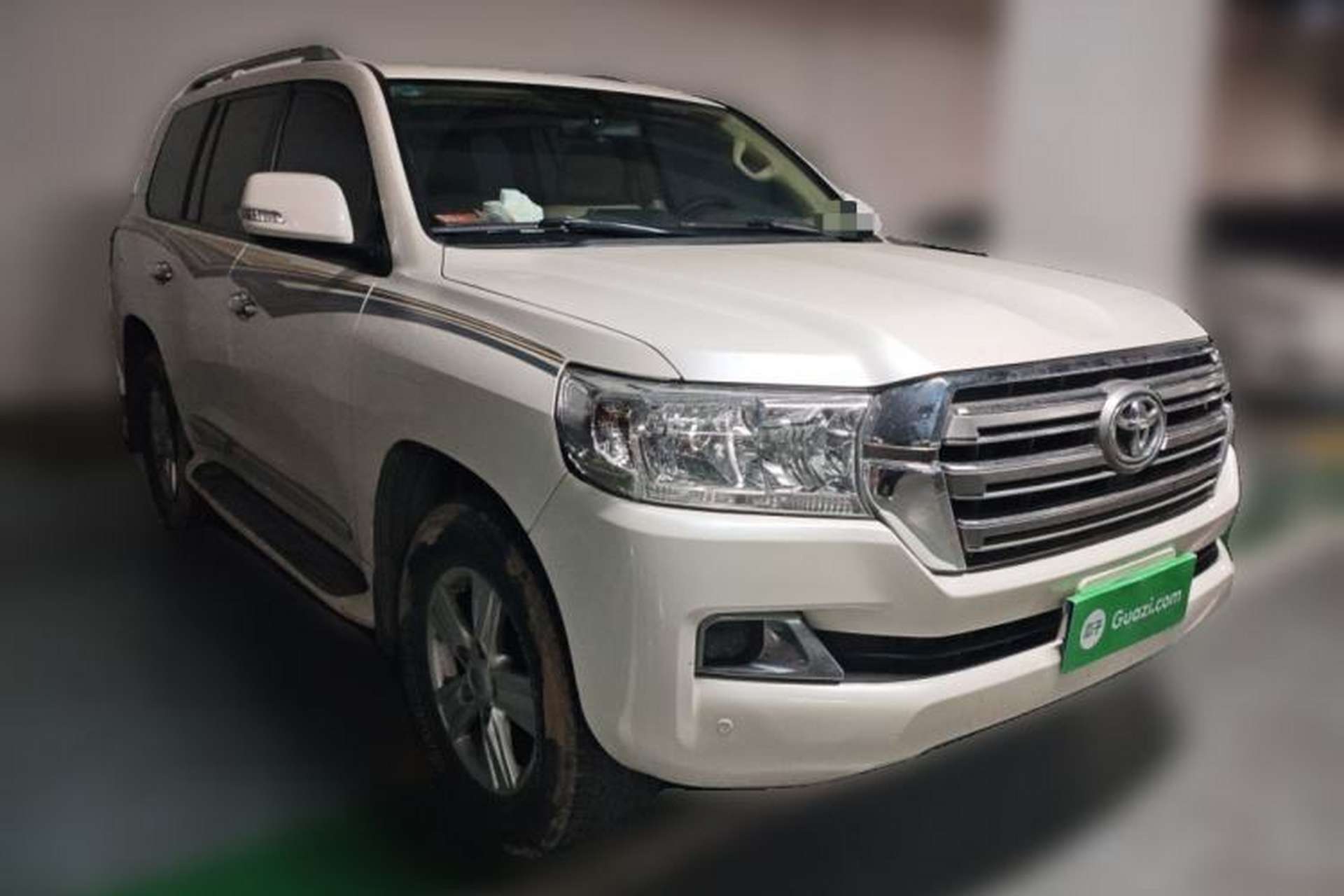 Used Toyota Land Cruiser 2016 4.0L Automatic Transmission Middle East Version Front Right 45 Deg