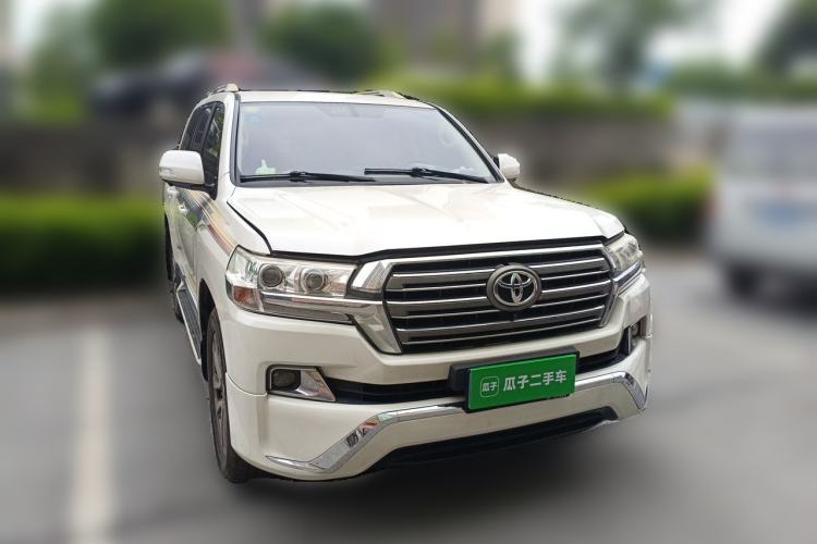 Used Toyota Land Cruiser 2016 4.0L Automatic Parallel Import Version 5 Seats Front Right 45 Deg
