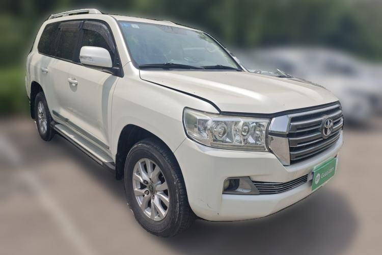 Used Toyota Land Cruiser  Front Right 45 Deg