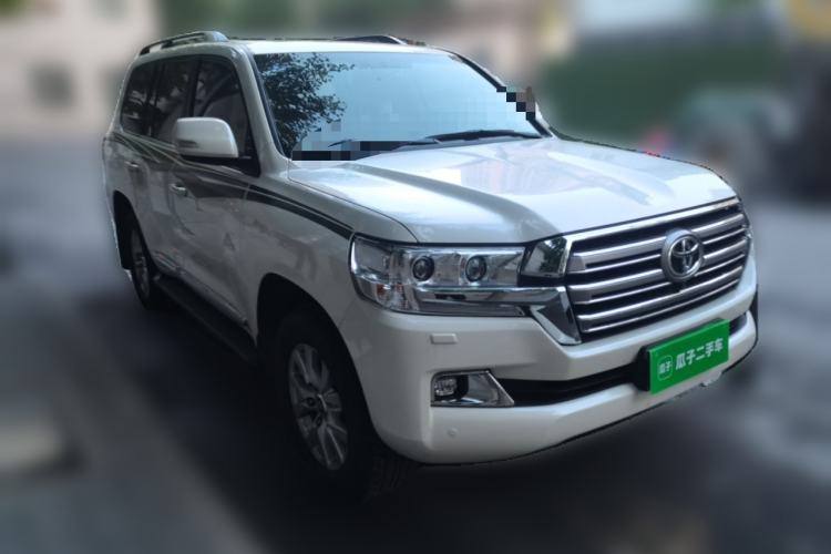 Used Toyota Land Cruiser 2016 4.6L Automatic VX-R Front Right 45 Deg