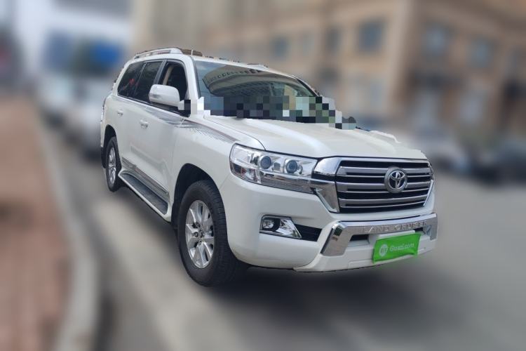 Used Toyota Land Cruiser  Front Right 45 Deg