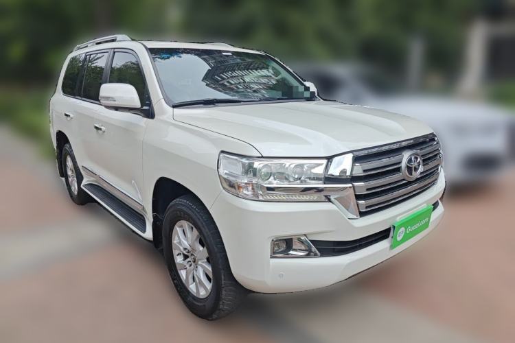 Used Toyota Land Cruiser  Front Right 45 Deg
