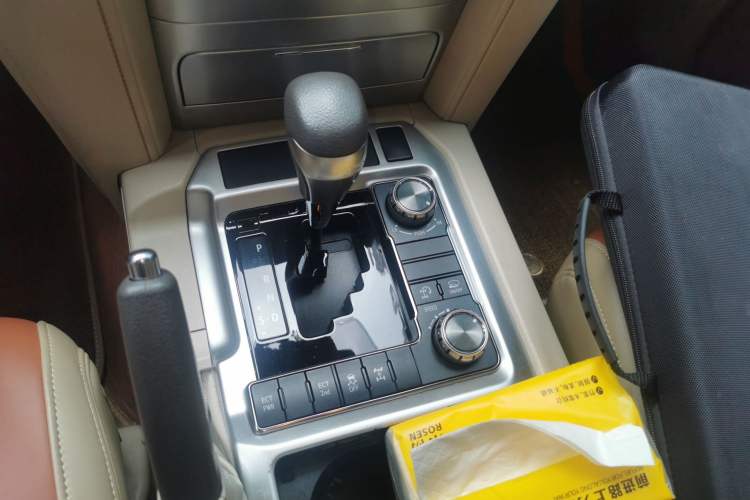 Used Toyota Land Cruiser  Gear Lever