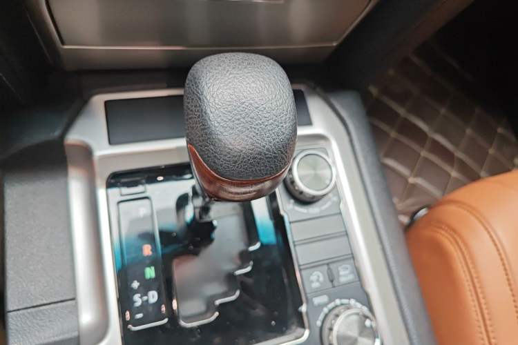 Used Toyota Land Cruiser  Gear Lever
