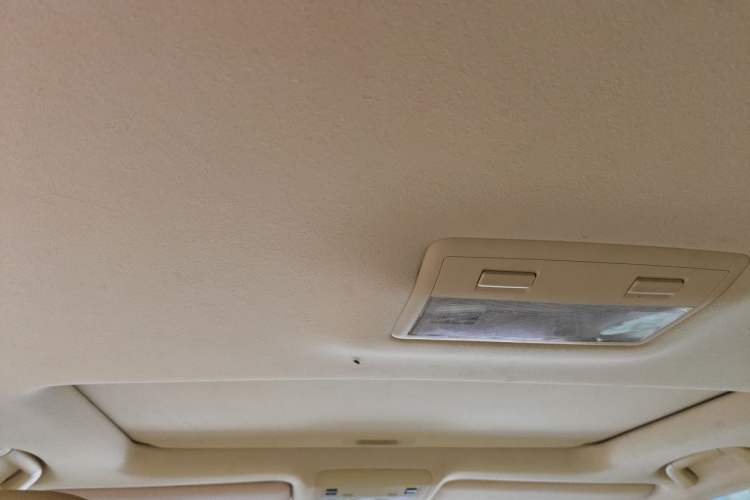 Used Toyota Land Cruiser 2016 4.0L Gasoline 8-Seater Middle East Version Headliner