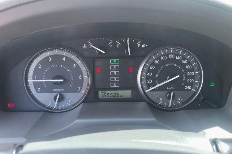 Used Toyota Land Cruiser  Instrument Cluster