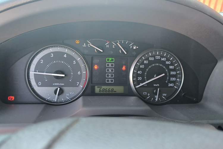 Used Toyota Land Cruiser  Instrument Cluster