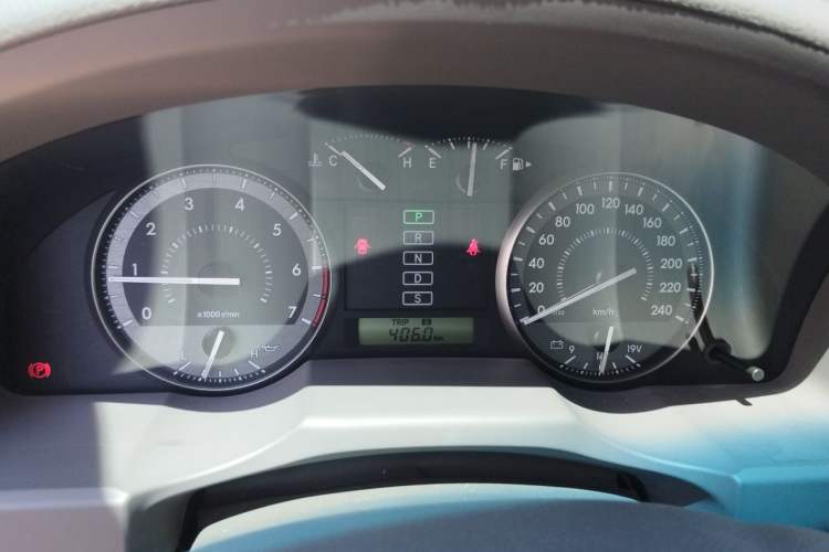 Used Toyota Land Cruiser  Instrument Cluster