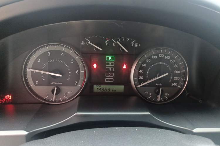 Used Toyota Land Cruiser  Instrument Cluster