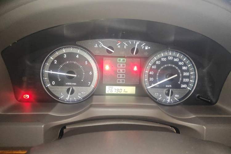 Used Toyota Land Cruiser  Instrument Cluster