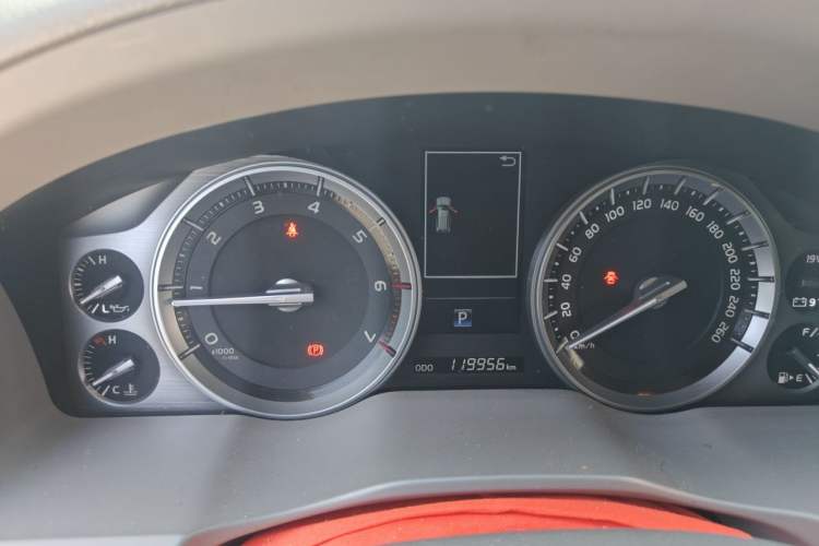 Used Toyota Land Cruiser 2016 4.6L Automatic VX-R Instrument Cluster
