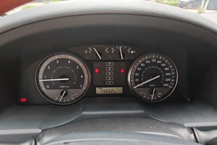 Used Toyota Land Cruiser  Instrument Cluster