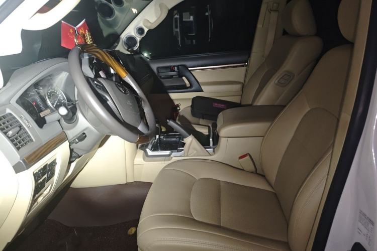 Used Toyota Land Cruiser  Left Front Seat