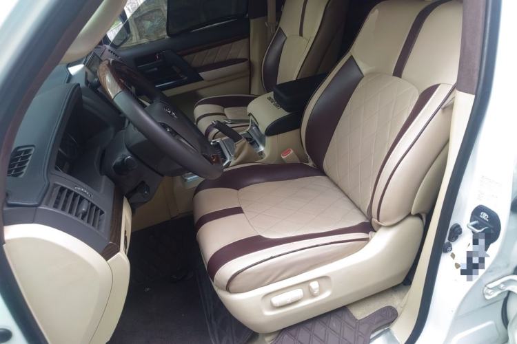 Used Toyota Land Cruiser  Left Front Seat