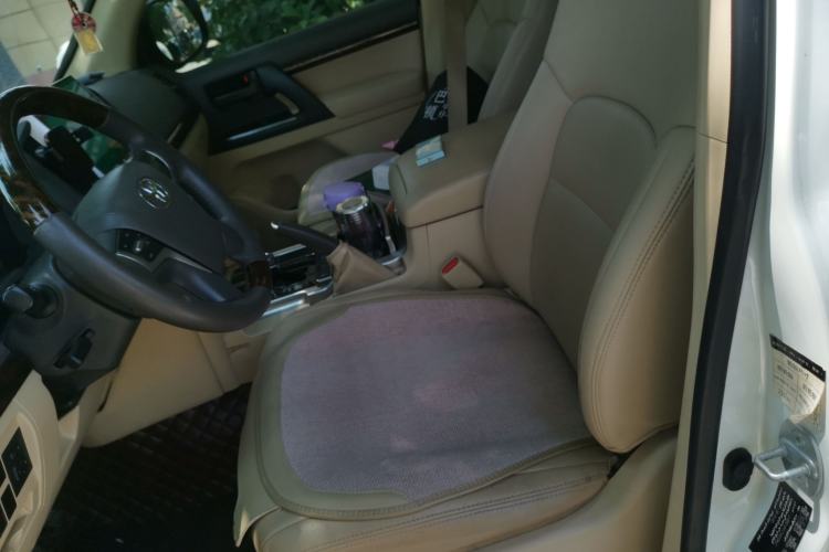 Used Toyota Land Cruiser 2016 4.0L Automatic Parallel Import Version 5 Seats Left Front Seat