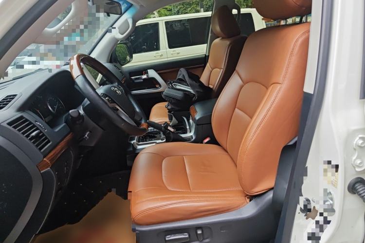 Used Toyota Land Cruiser  Left Front Seat