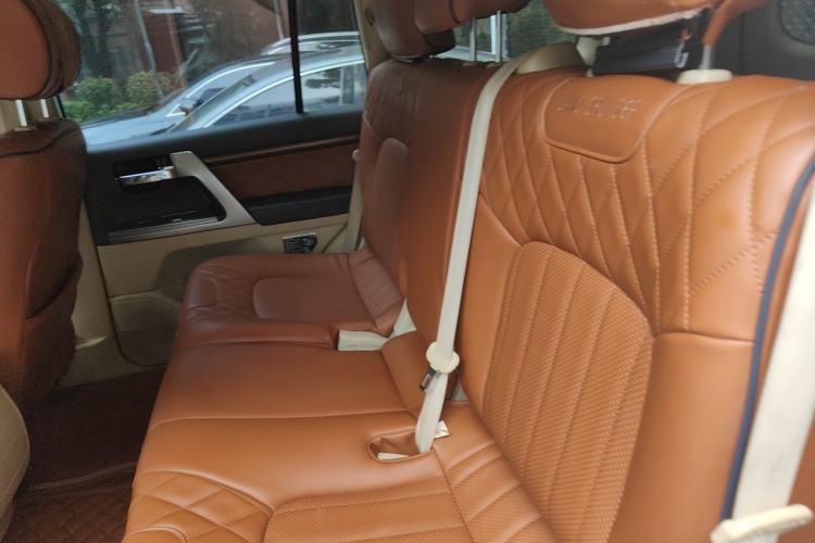 Used Toyota Land Cruiser  Left Rear Seat