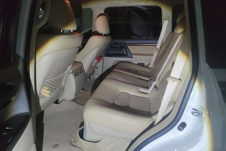Used Toyota Land Cruiser 2016 4.0L Automatic GX-R Left Rear Seat