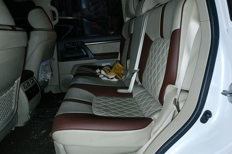 Used Toyota Land Cruiser 2016 4.0L Automatic GX-R Left Rear Seat