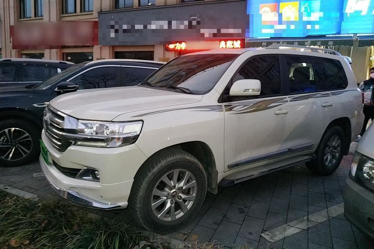 Used Toyota Land Cruiser 2016 4.0L Automatic GX-R Left Side