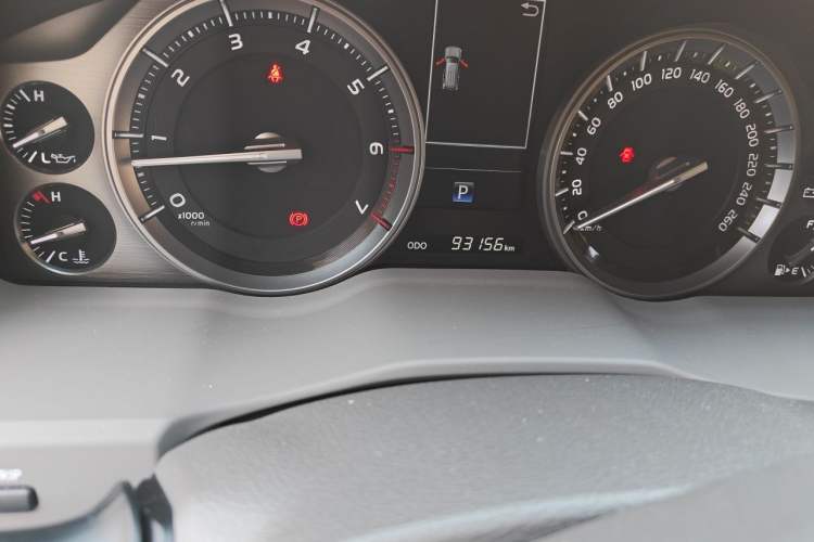 Used Toyota Land Cruiser  Odometer Close Up