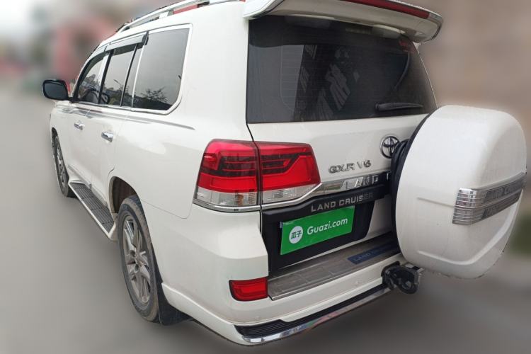 Used Toyota Land Cruiser 2016 4.0 GX-R Dual Fuel Dual Differential – Middle East Rear Left 45 Deg