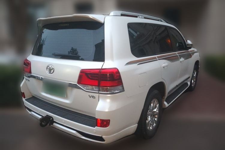 Used Toyota Land Cruiser  Rear Right 45 Deg