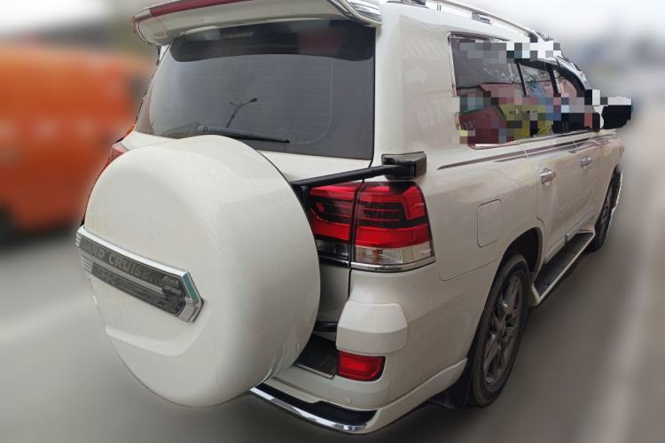 Used Toyota Land Cruiser 2016 4.0 GX-R Dual Fuel Dual Differential – Middle East Rear Right 45 Deg