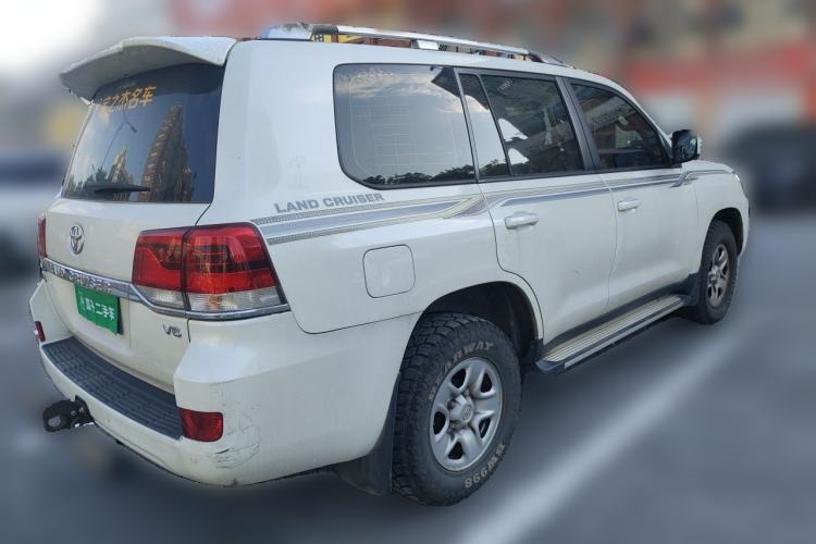 Used Toyota Land Cruiser 2016 4.0L GX 5-Seater U.S. Specification Rear Right 45 Deg