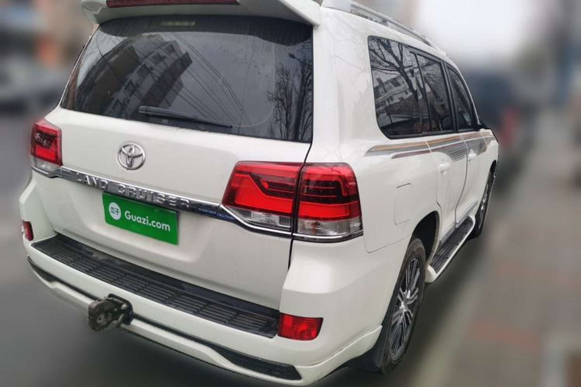 Used Toyota Land Cruiser 2016 4.0L GX 5-Seater U.S. Specification Rear Right 45 Deg