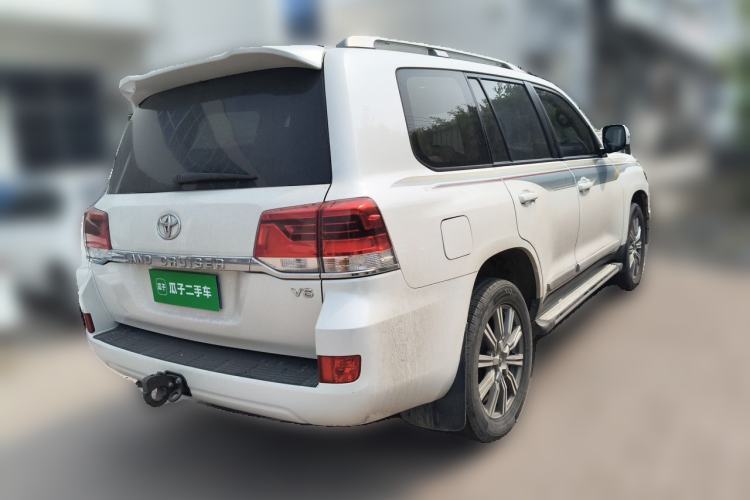 Used Toyota Land Cruiser 2016 4.0 GX-R Dual Fuel Dual Differential – Middle East Rear Right 45 Deg