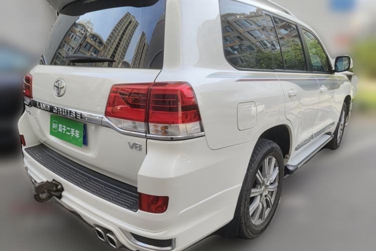 Used Toyota Land Cruiser 2016 4.0L GX-R Dual Differential – Middle East Rear Right 45 Deg