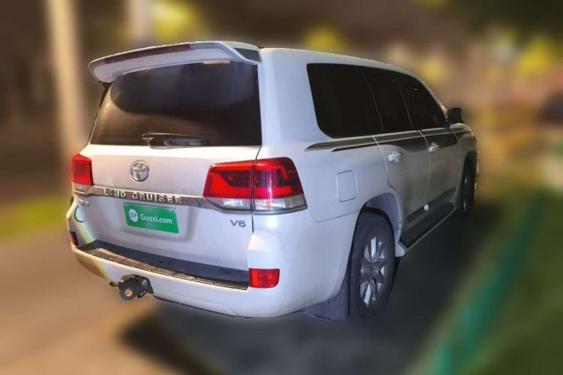 Used Toyota Land Cruiser 2016 4.0 GX-R Dual Fuel Dual Differential – Middle East Rear Right 45 Deg