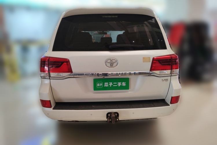 Used Toyota Land Cruiser  Rear