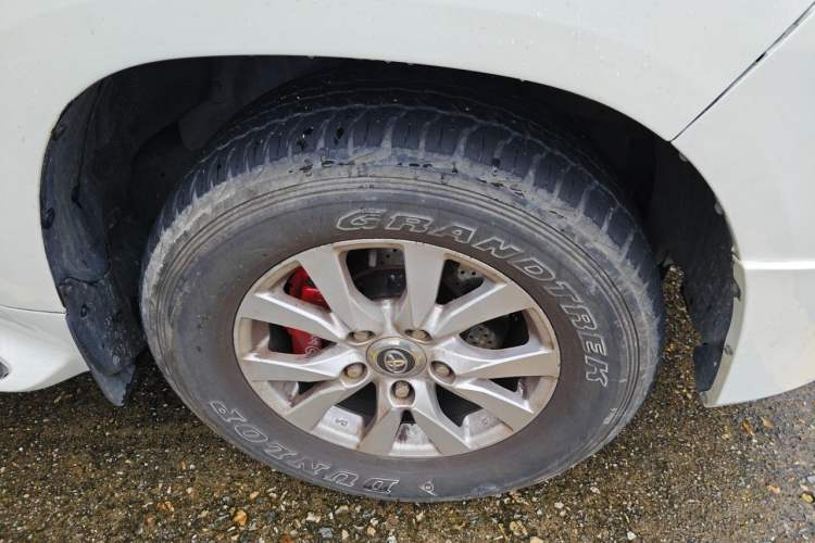 Used Toyota Land Cruiser 2016 4.0L Gasoline 8-Seater Middle East Version Right Front Wheel Hub