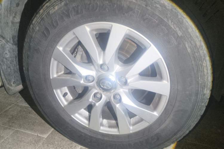 Used Toyota Land Cruiser 2016 5.7L Automatic/Manual Transmission EX-R Middle East Right Front Wheel Hub