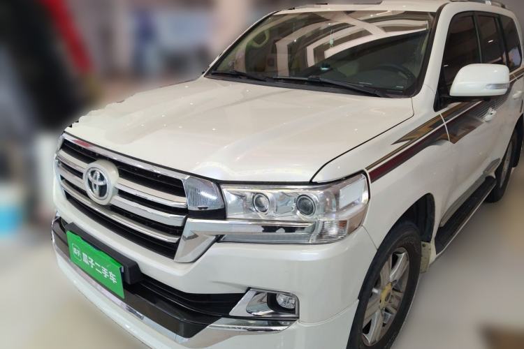 Used Toyota Land Cruiser Toyota Land Cruiser 2016, 4.0-liter automatic (Middle East-spec parallel import) Guazi used car, China used car export, Used car for sale, Used  cars, Cheapest cars for sale