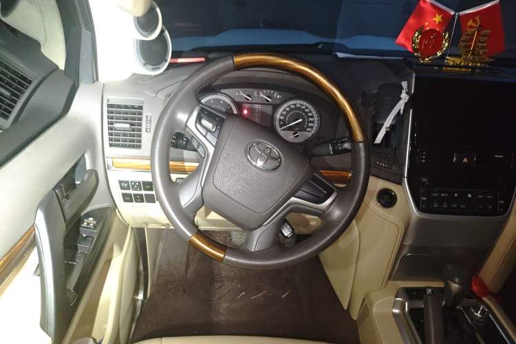 Used Toyota Land Cruiser  Steering Wheel