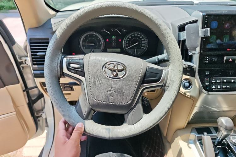Used Toyota Land Cruiser  Steering Wheel