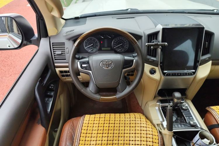 Used Toyota Land Cruiser  Steering Wheel
