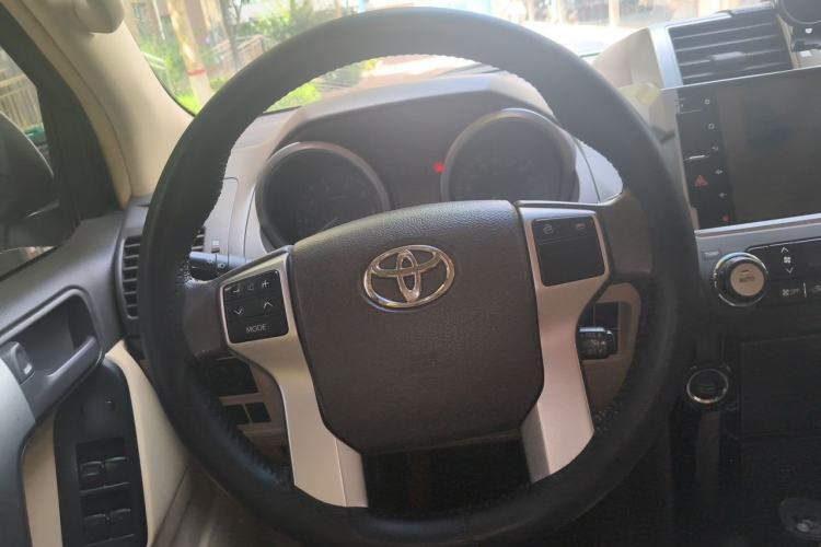 Used Toyota Land Cruiser  Steering Wheel