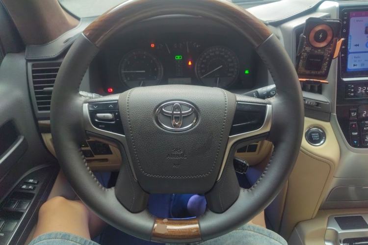 Used Toyota Land Cruiser  Steering Wheel