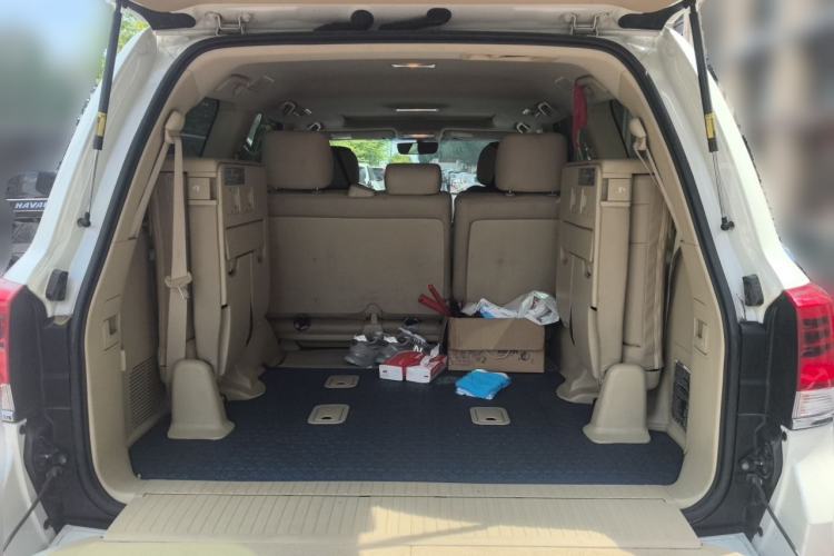 Used Toyota Land Cruiser  Trunk