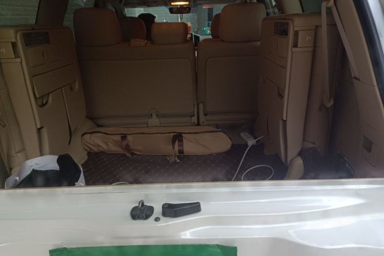 Used Toyota Land Cruiser  Trunk
