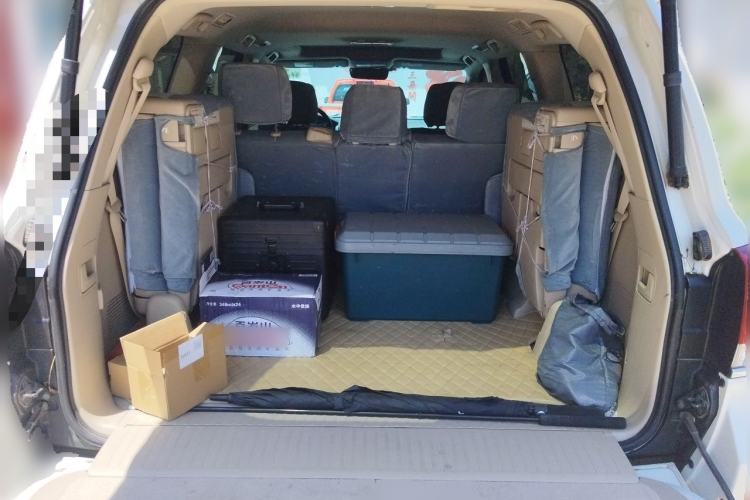 Used Toyota Land Cruiser  Trunk