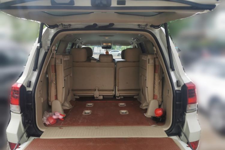 Used Toyota Land Cruiser  Trunk